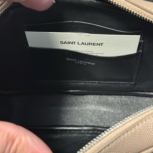 Sold! Lou Mini YSL Grain de Poudre Camera Crossbody Bag - Picture 6 of 8